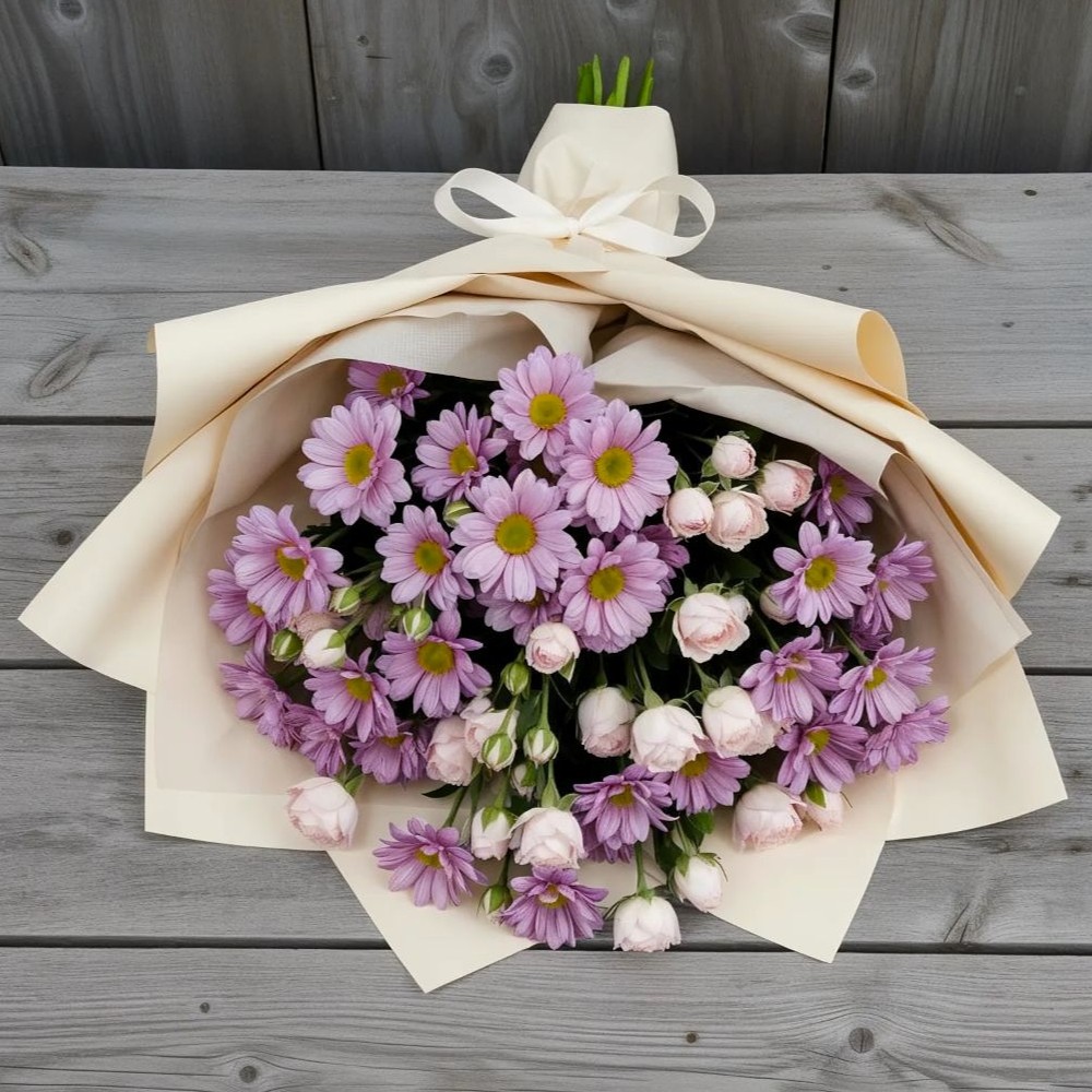 Букет цветов из: Розы и Хризантемы в Троицком Воронежской области