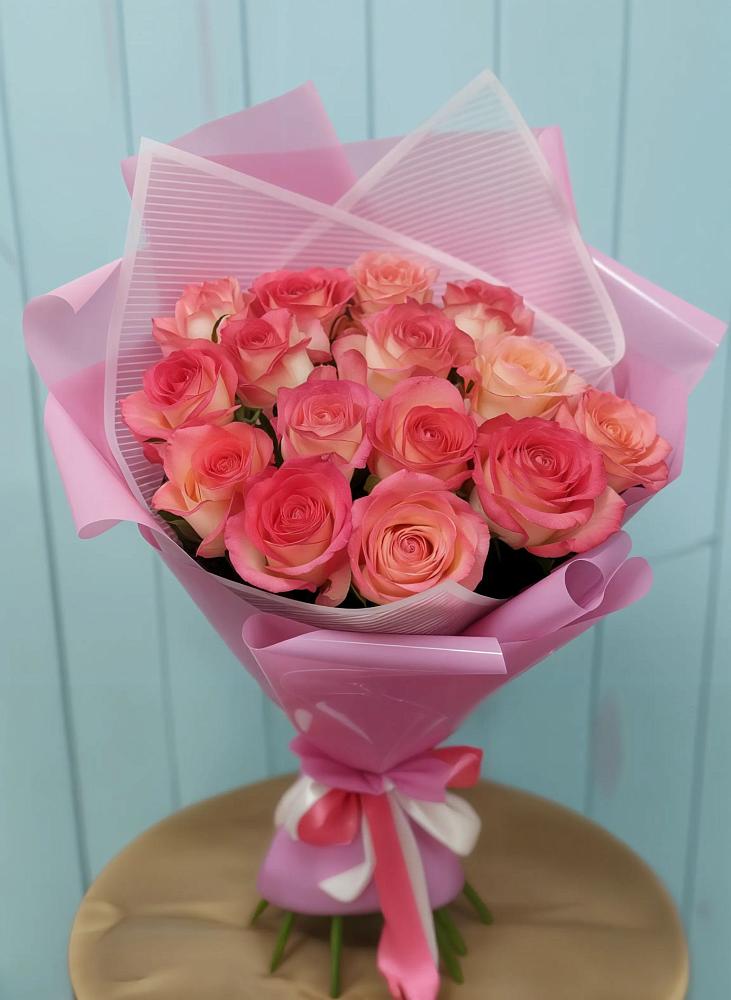 Букет 15 Розовых роз Равель в Троицком Воронежской области