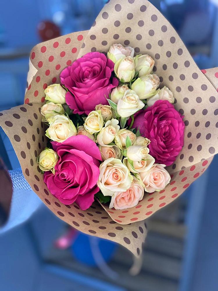 Букет цветов из: Розы в Троицком Воронежской области