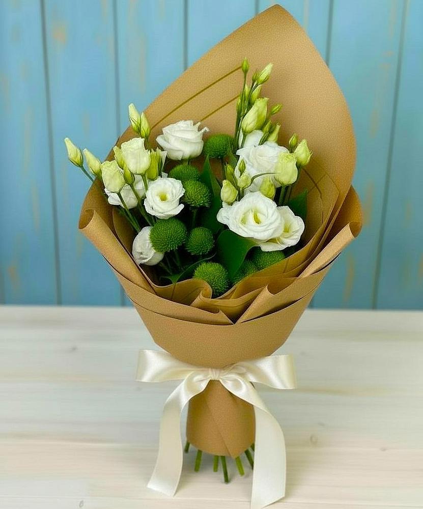 Букет цветов из: Хризантемы и Лизиантусы в Троицком Воронежской области