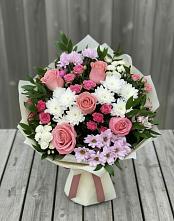 Букет цветов из:  Альстромерии, Гвоздики, Розы и Хризантемы в Троицком Воронежской области