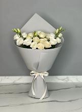 Букет цветов из:  Розы и Лизиантусы в Троицком Воронежской области